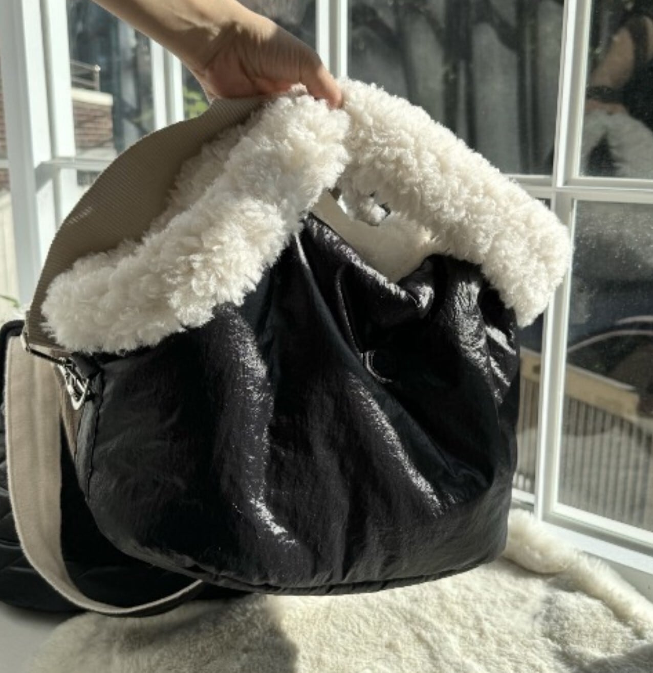 40size/即納【COZY N】Butter Bag (Black)