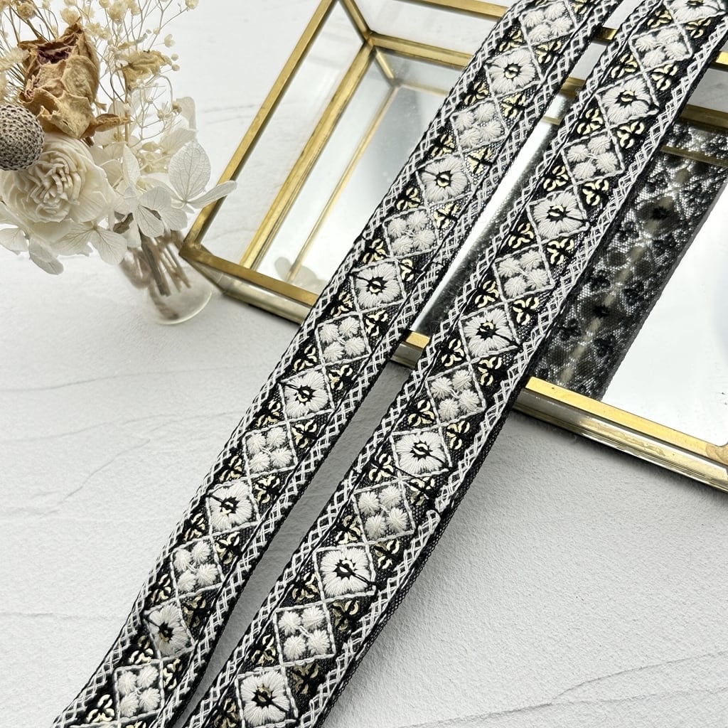 ロール販売＊ | インド刺繍リボン専門店Rino Ribbon