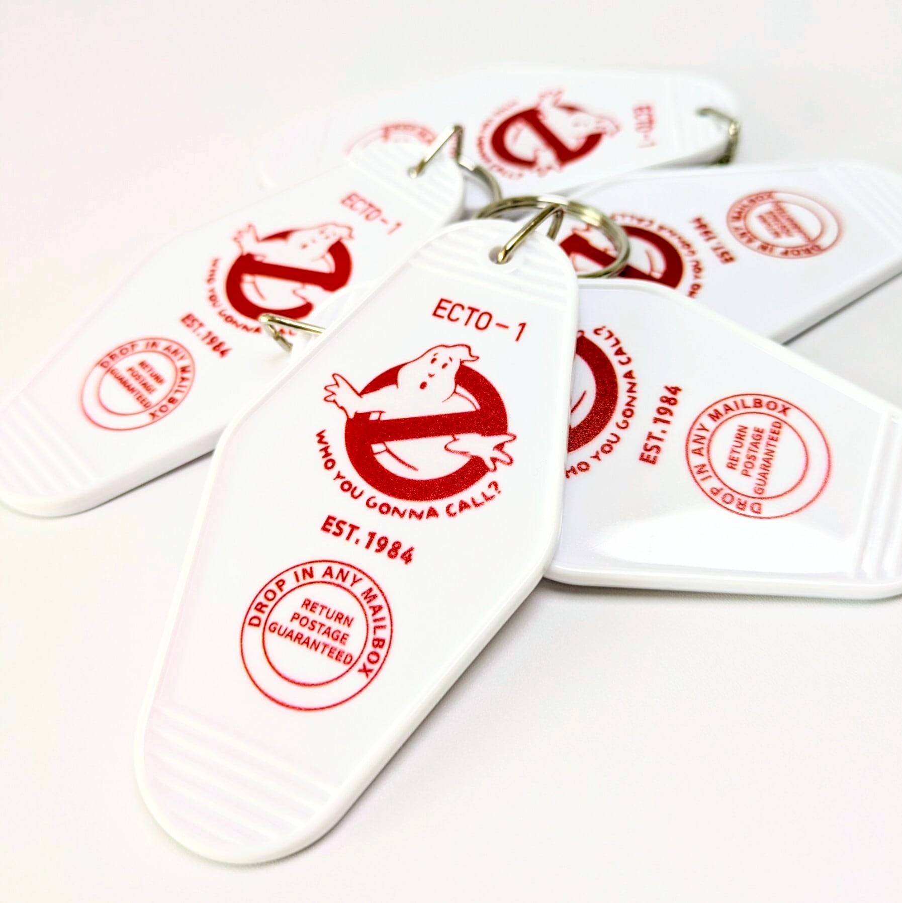 【 Ghostbusters ( ゴーストバスターズ ) 】  PLASTIC TAG / プラスチックタグキーホルダー / ルームタグ / CARタグ 〚アメリカン雑貨 アメトイ〛