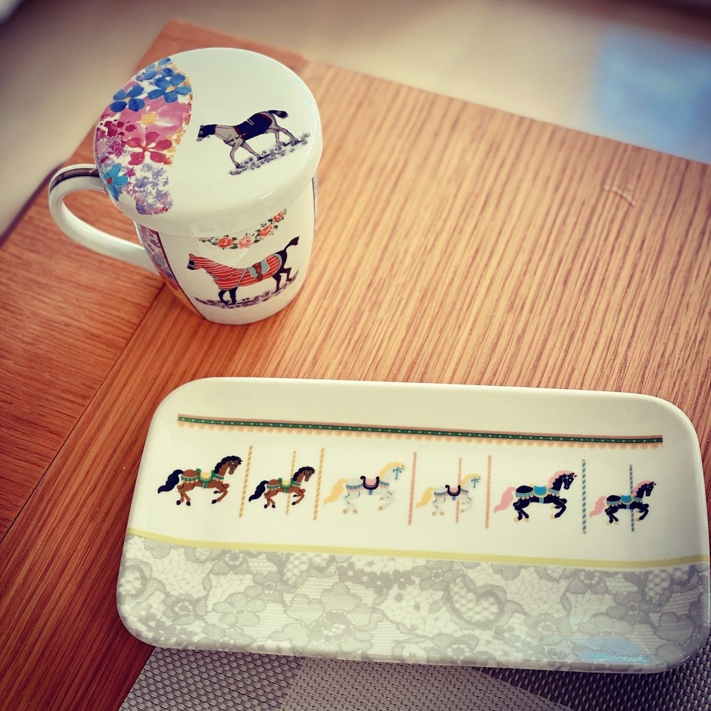 ホースプレート カルーセル長皿