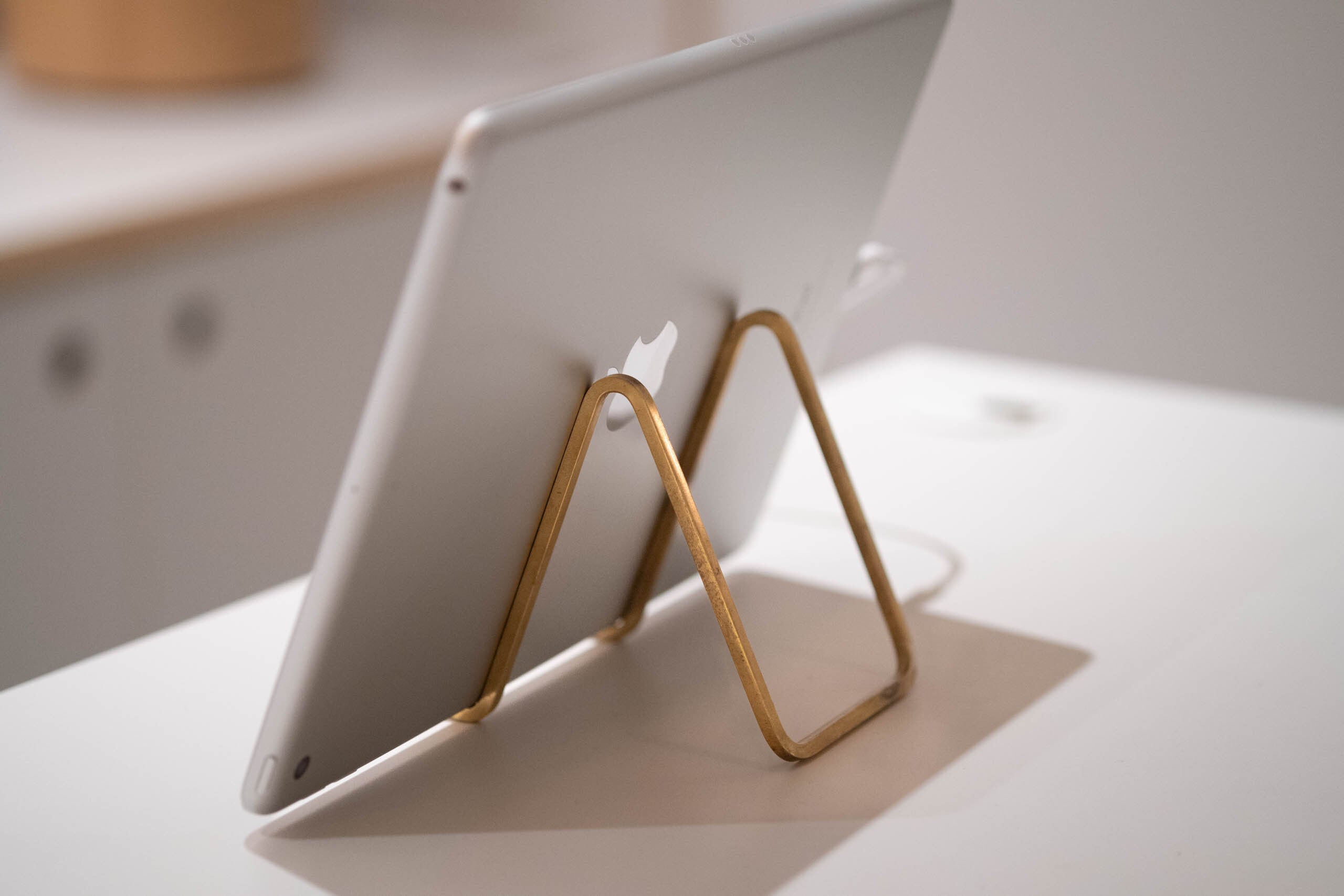 超希少 木製 ライカ純正ディスプレイスタンド 超希少 木製 ライカ純正ディスプレイスタンド ACCESSORY ボディ関連