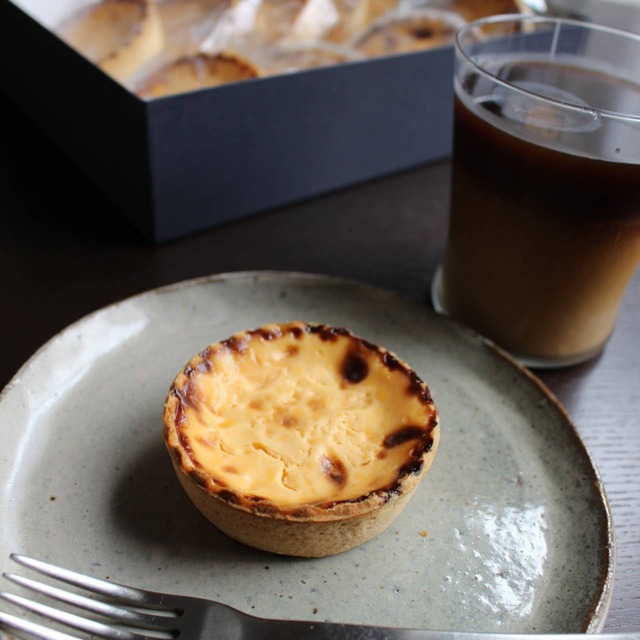 あんエッグタルト【10個入ギフト】【冷凍発送】