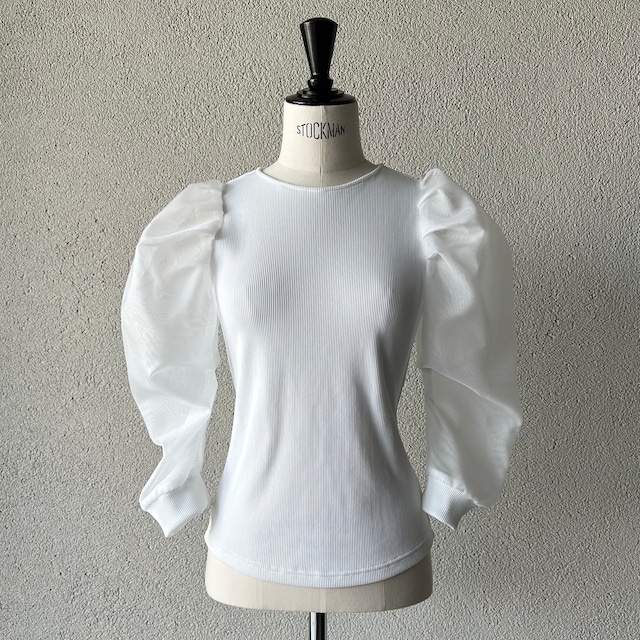 残り僅か！VEVIRED  Organdie gather sleeve cut and sewn　VRT-0009