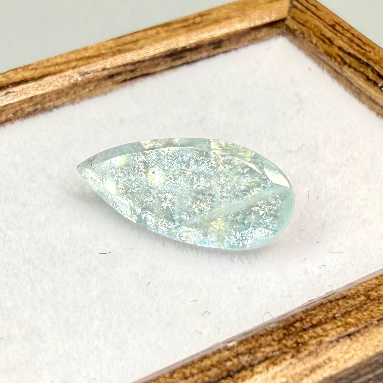 2.30ct 7.26×13.72ブラジル産シンデレラアクアマリンN91 | Maiko's