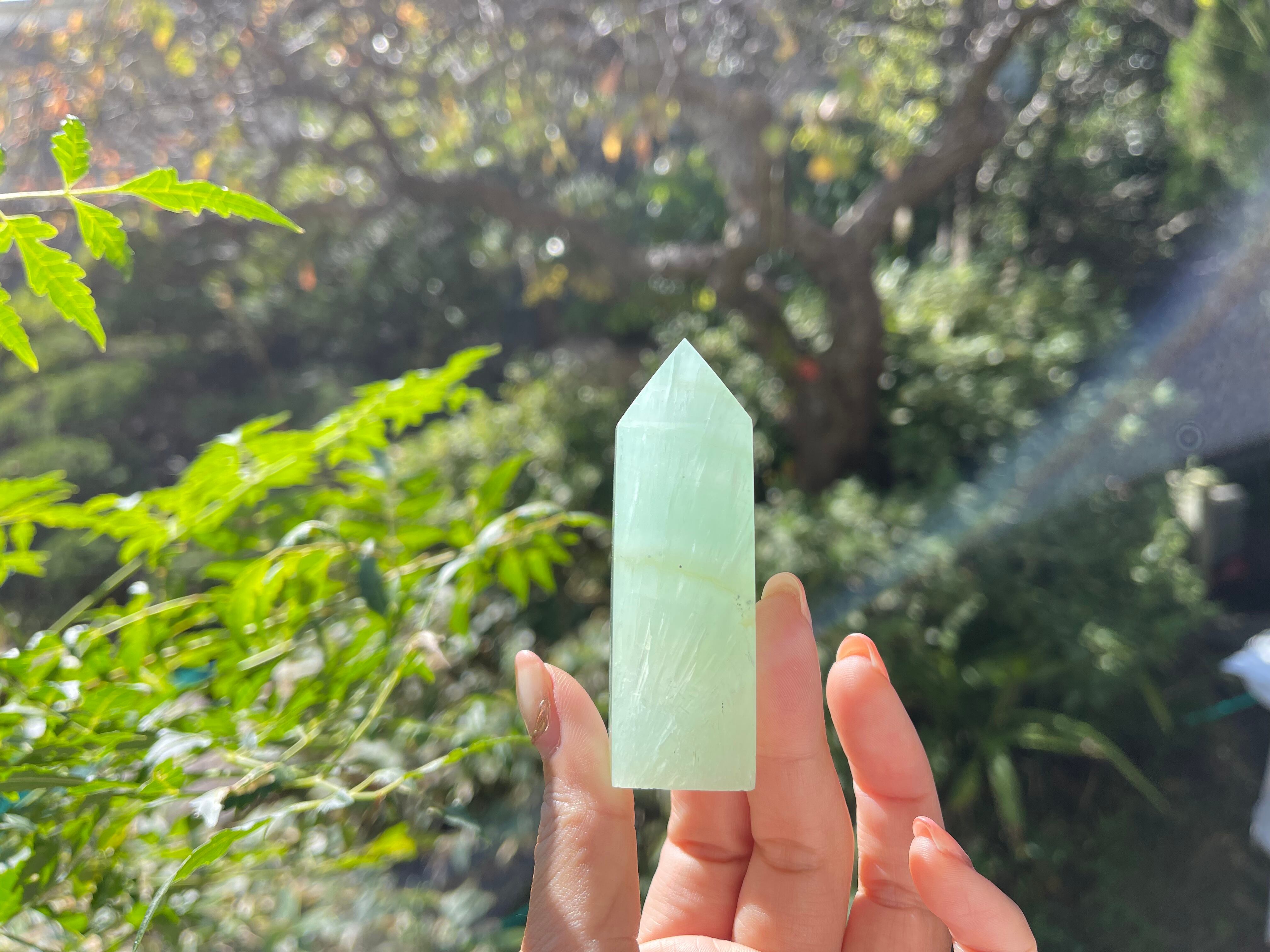 ピスタチオカルサイト　M (A)