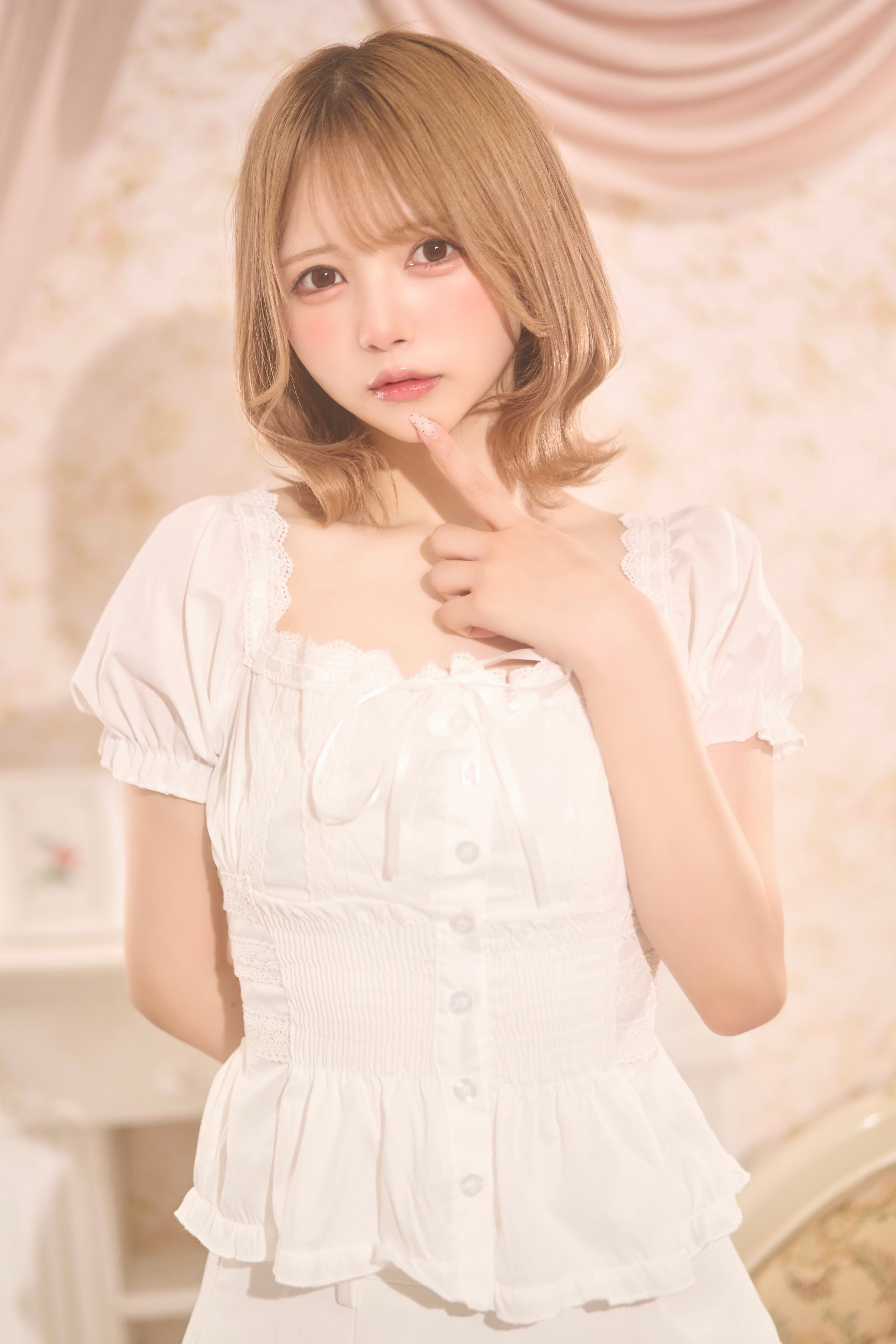 lace puff sleeve blouse