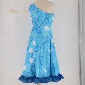 フラダンス 衣装 ワンピース ドレス ファンシードレス ブルー系 FANCY DRESS ノースリーブ ワンショルダー フリル ティアレ柄 かわいい 華やか 鮮やか 明るい 水色 白 ハワイアン アロハ ハワイアンプリント フラ ダンス レッスン 練習