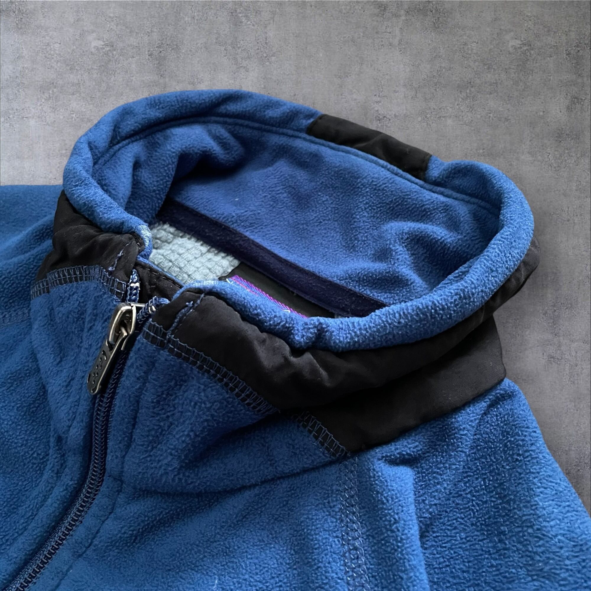 USA製 05s Patagonia R4 LightWeight Jacket | Aim vintage USA製 05s Patagonia R4 LightWeight Jacket | Aim vintage