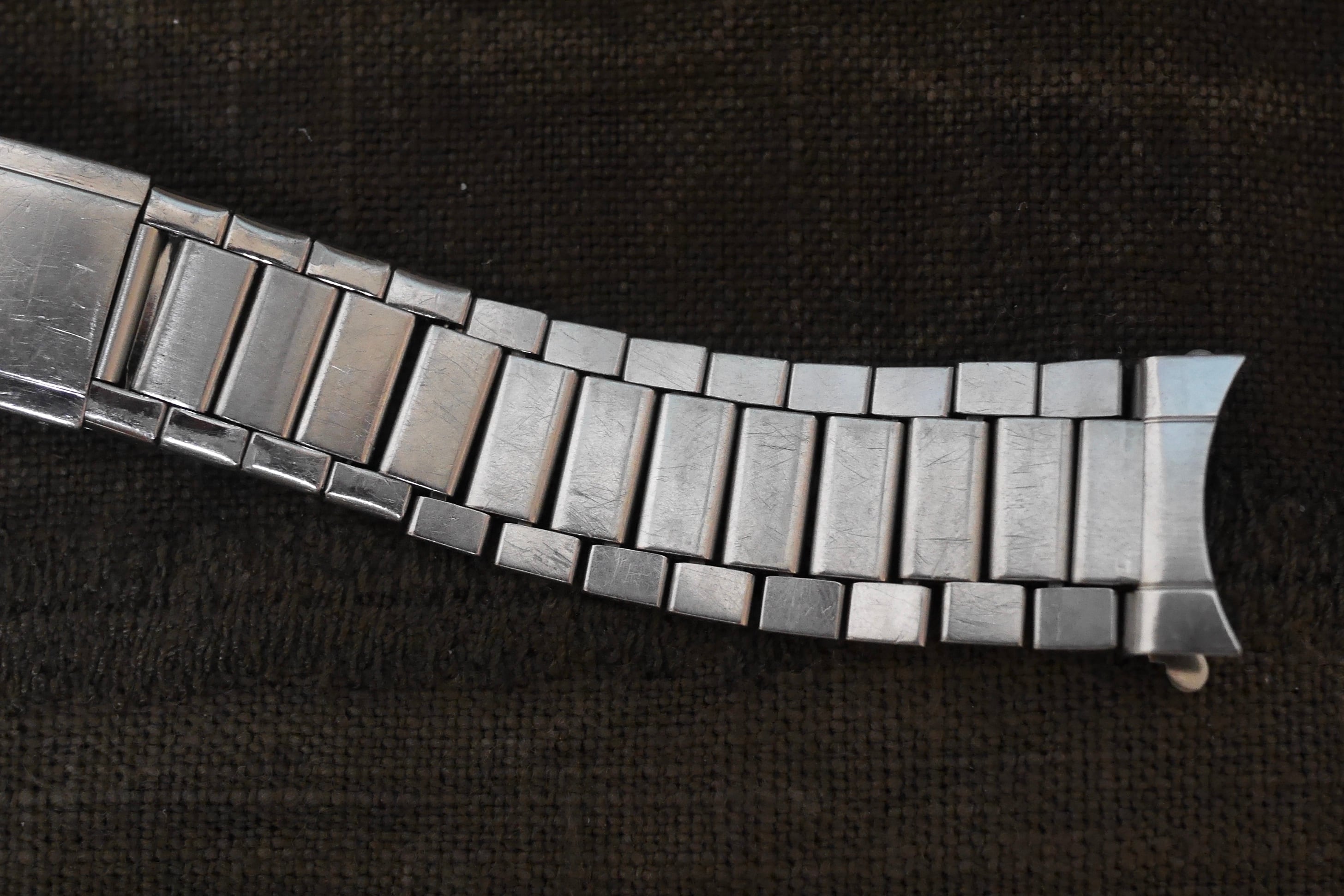 OMEGA】 1970's 純正 セミエクステンションキャタピラブレス 18mm用
