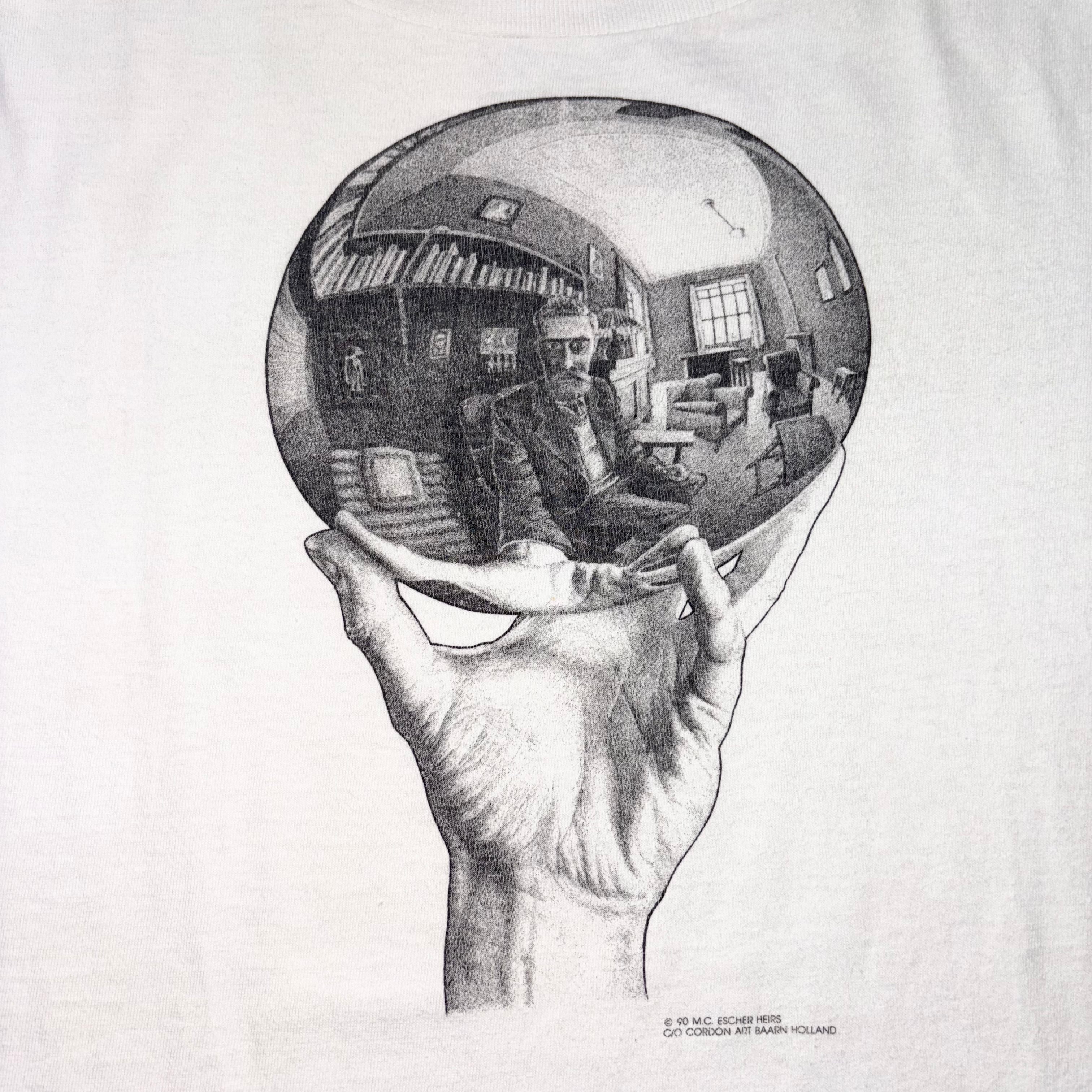 by MC This Escher: - エッシャー展」 M.C produced work of much