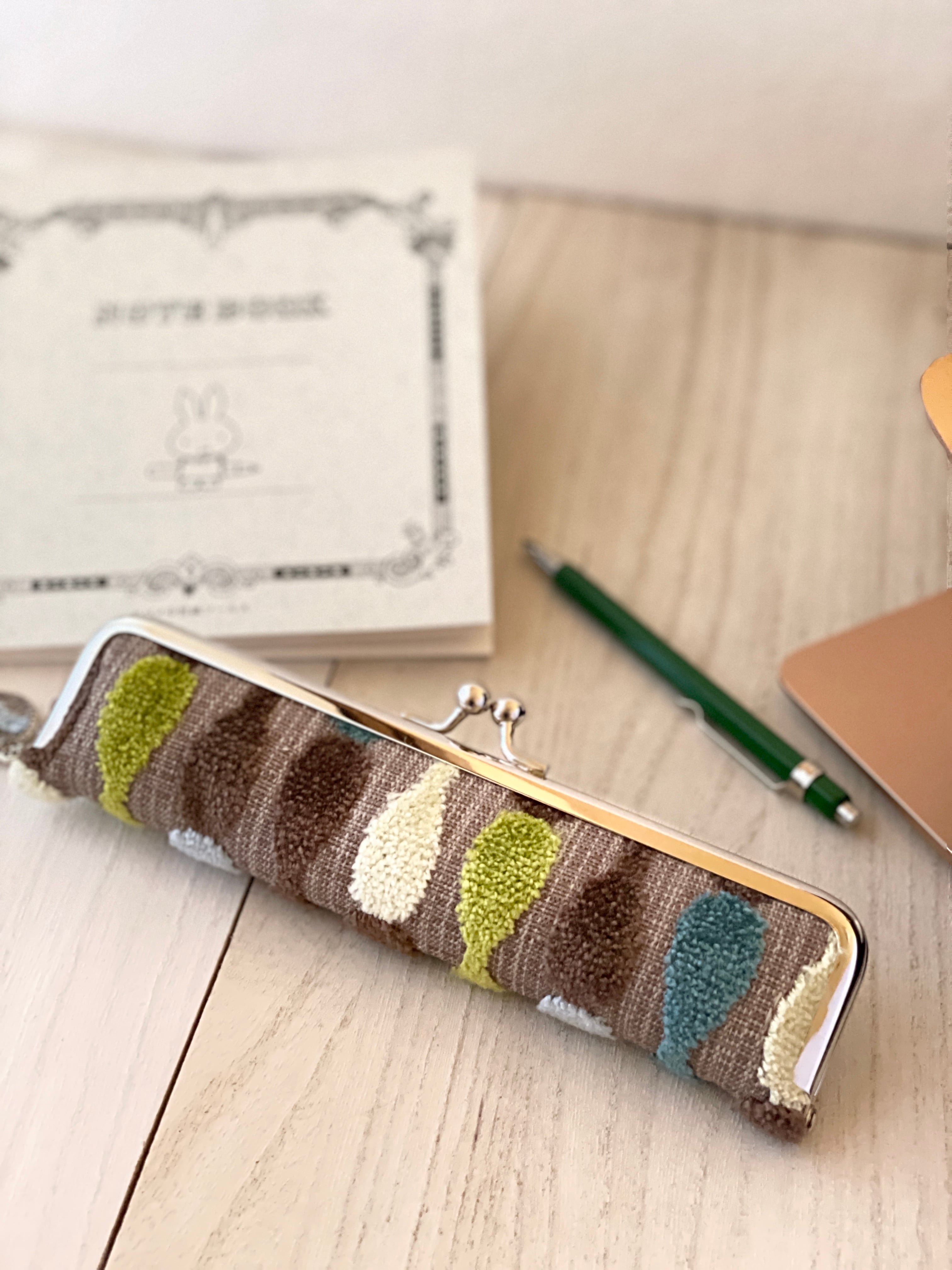 ミナペルホネン レア flower cake 小さながま口 ハンドメイド