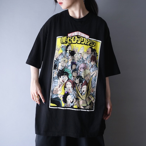 "僕のヒーローアカデミア" A-room member good box printed  XXL over silhouette h/s tee