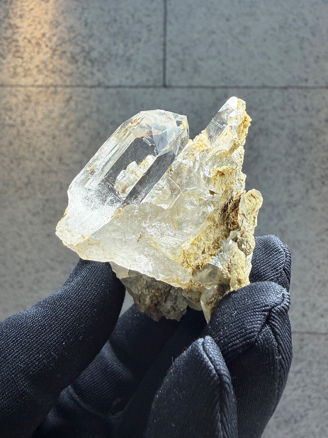 クォーツクラスター【ML-0098】インド