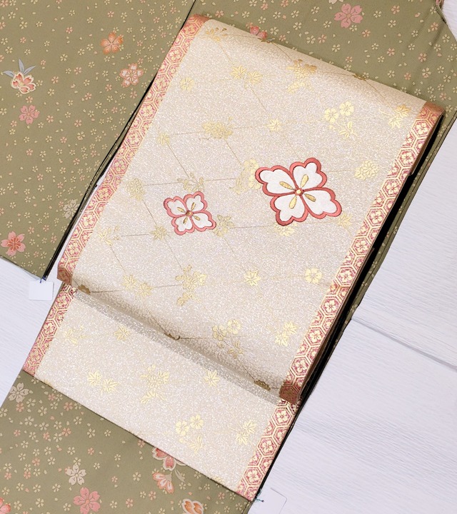 菱形に花柄 刺繍の名古屋帯 | リサイクル着物 菅野