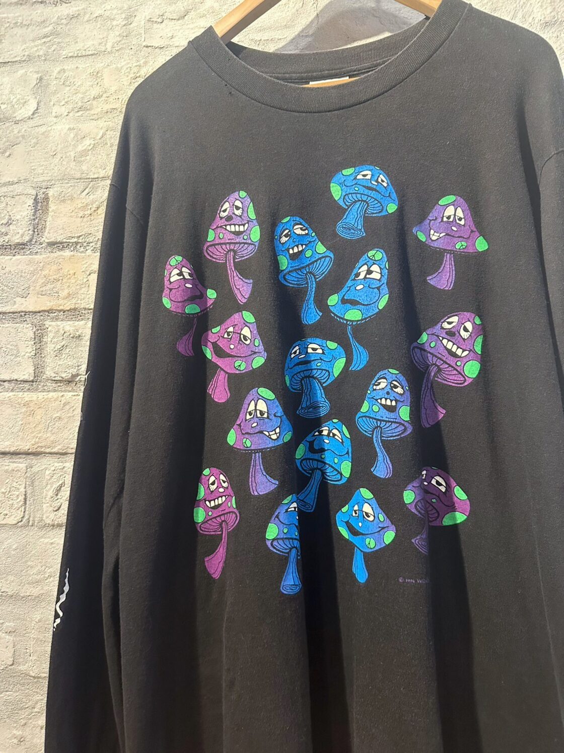 90s Wizard Wear L/S T-Shirt | PAY ID