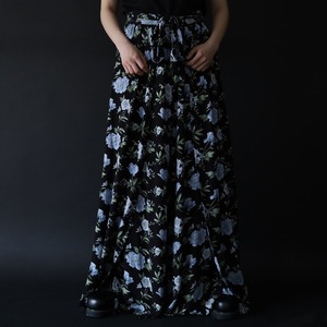 wide & loose silhouette flower art viscose easy pants