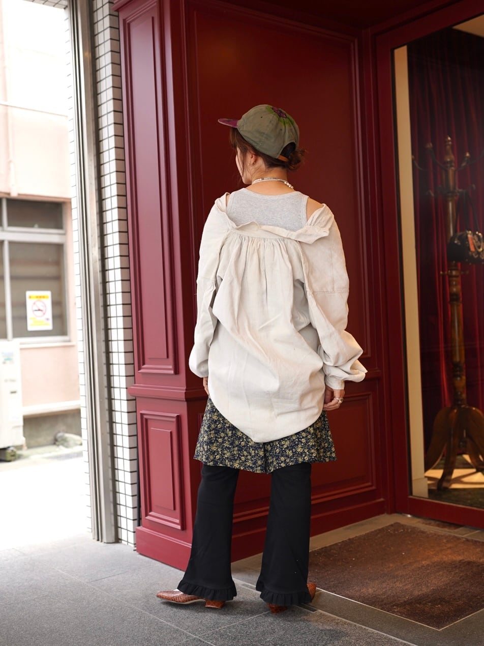 RhodolirioN(ロドリリオン) “Ribbed Frill Pants-Black