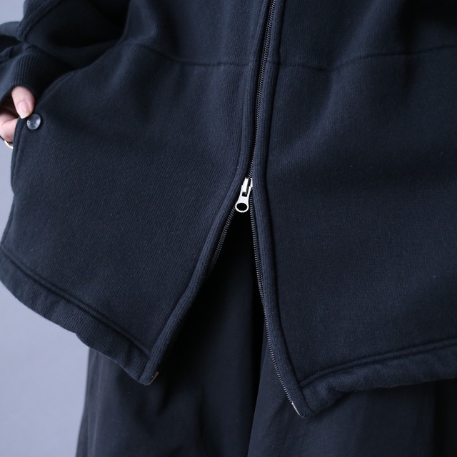 "JORDAN” monotone coloring over silhouette double zip track jacket
