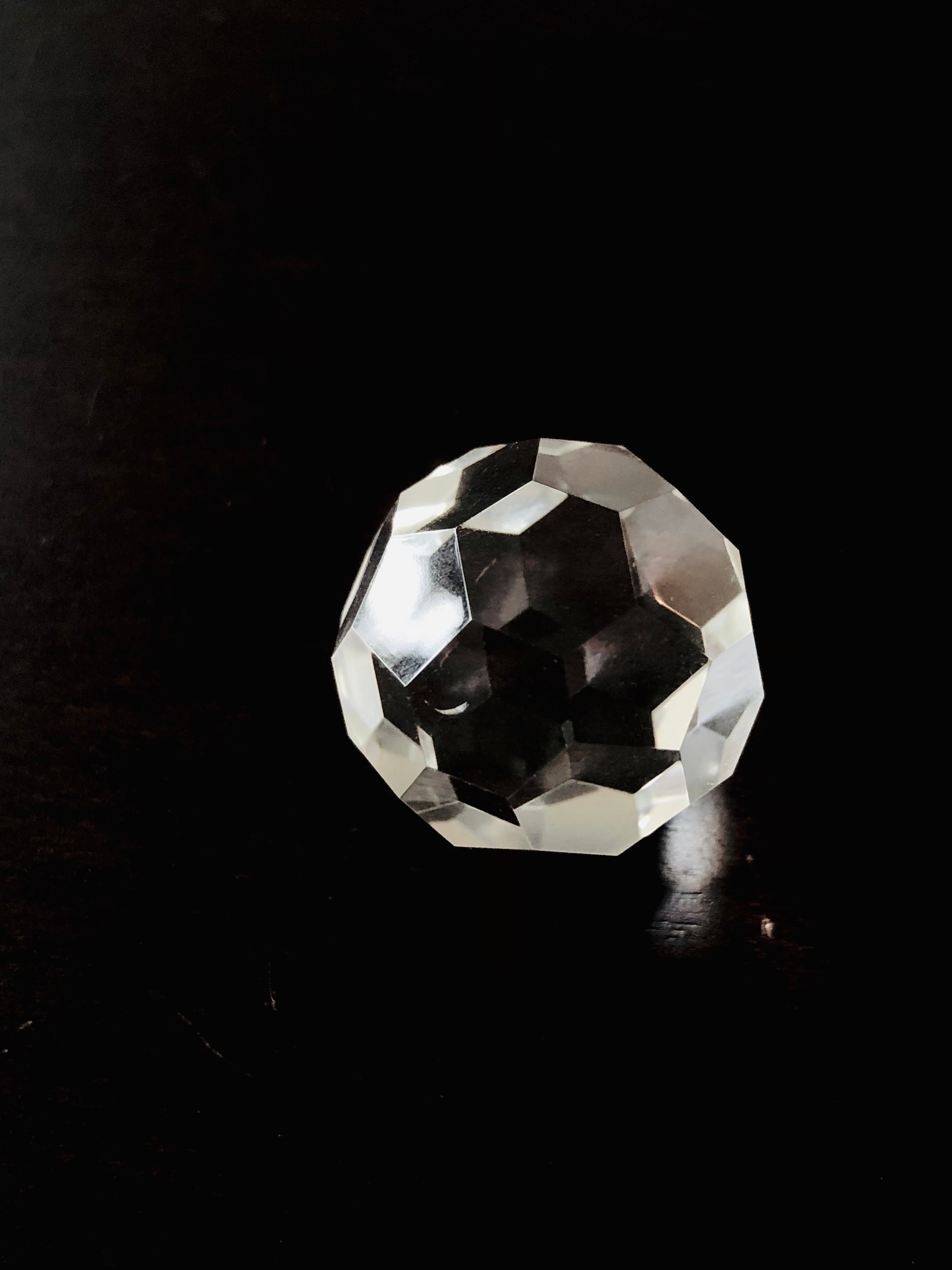 22mm玉>驚異のスピードで願いを叶えるバッキーボール水晶 | 虹色の星