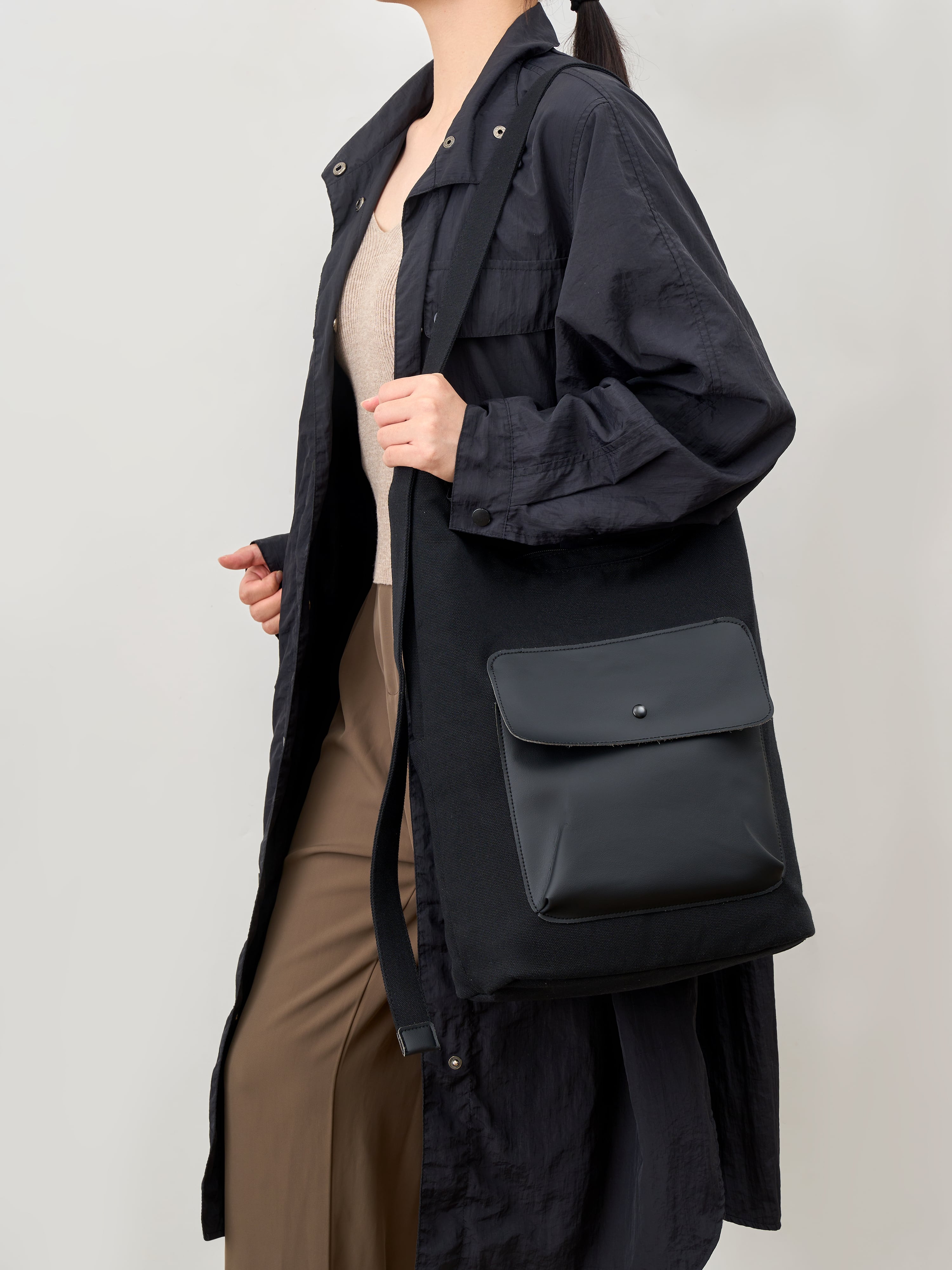 I'M_O】トートバッグ ショルダーバッグ 2way 縦型 ファスナー付き a4