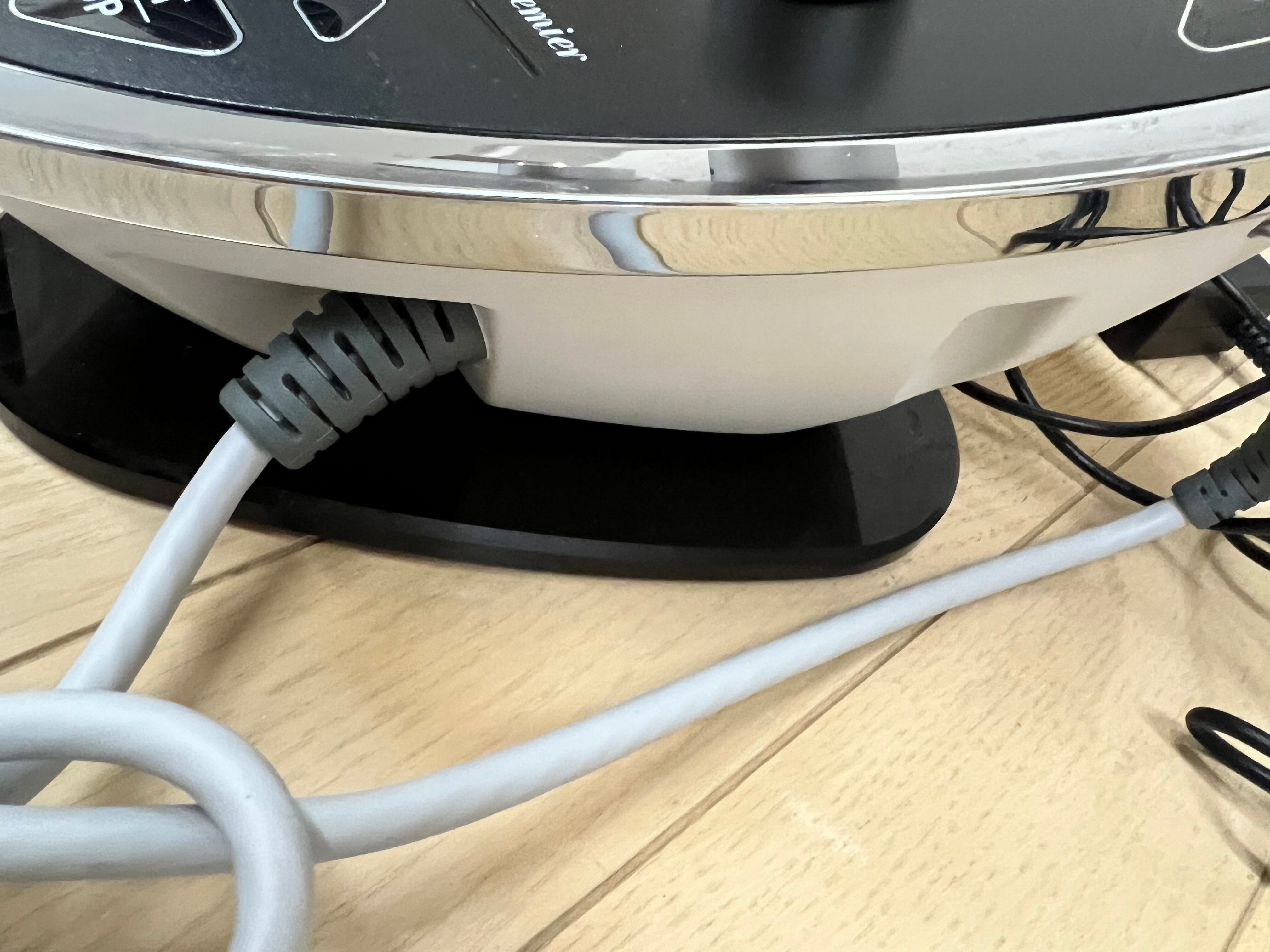 クワトロバーストキャビプレミア キャビテーション EMS RF 美容機器