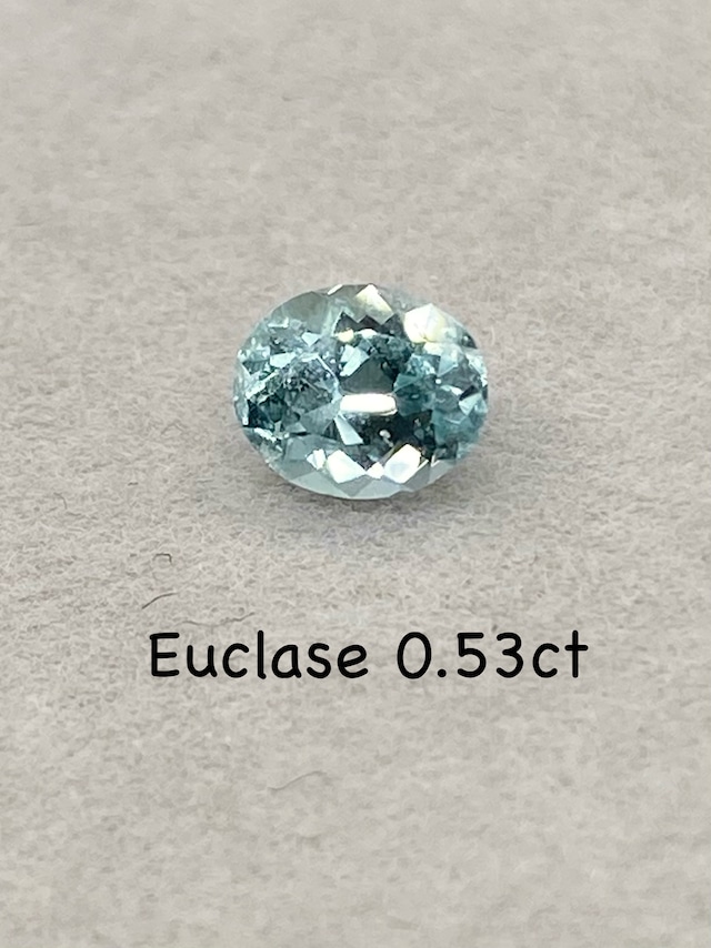 ユークレース 0.53ct ルース