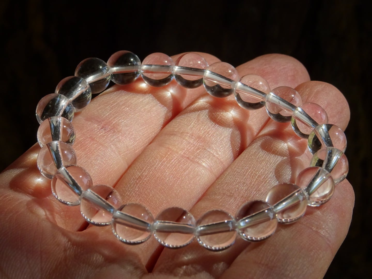 メルーの水晶ブレスレット（High Quality,8mm×22） ~Pureness、ひかり
