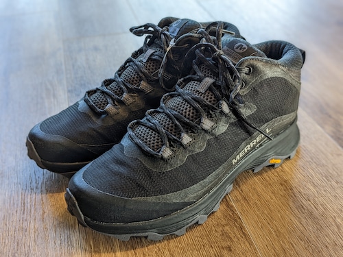 MERRELL　モアブスピードミッドゴアテックス men's