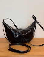 【新作5%OFF・3日間】牛革100%・Curve Bag_onecolor