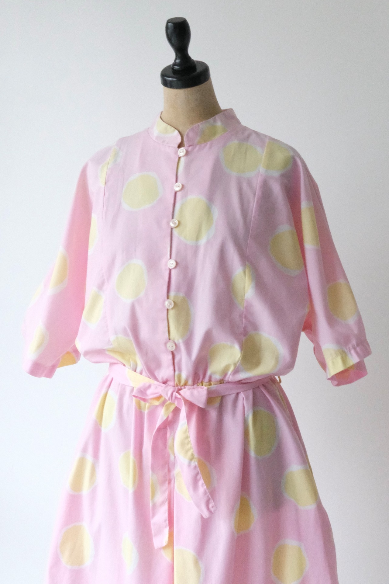 Pink yellow dot short sleeve shirt dress