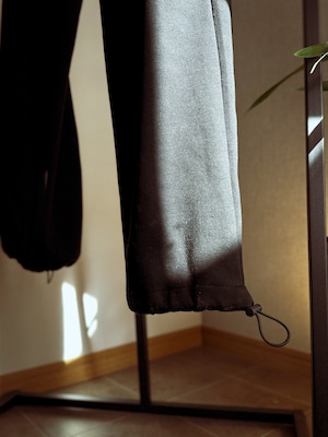 Pocket tuck sweat pants