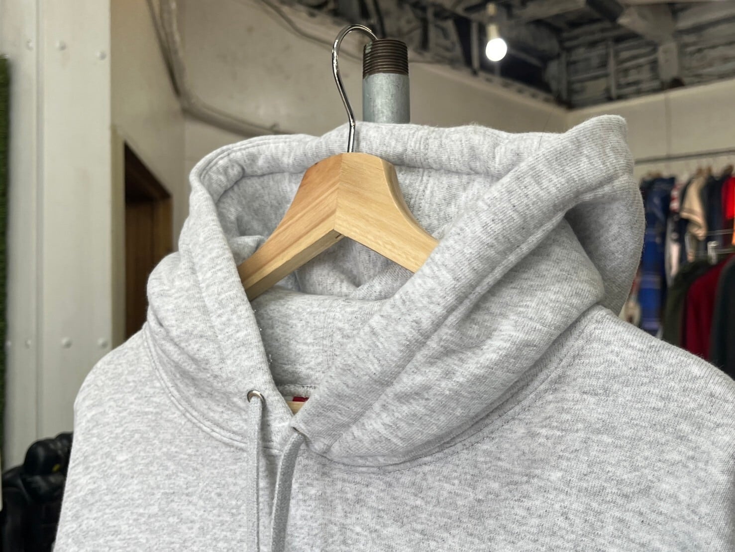 Supreme TAG HOODED SWEATSHIRT ASH GREY XL 49184 | BRAND BUYERS OSAKA