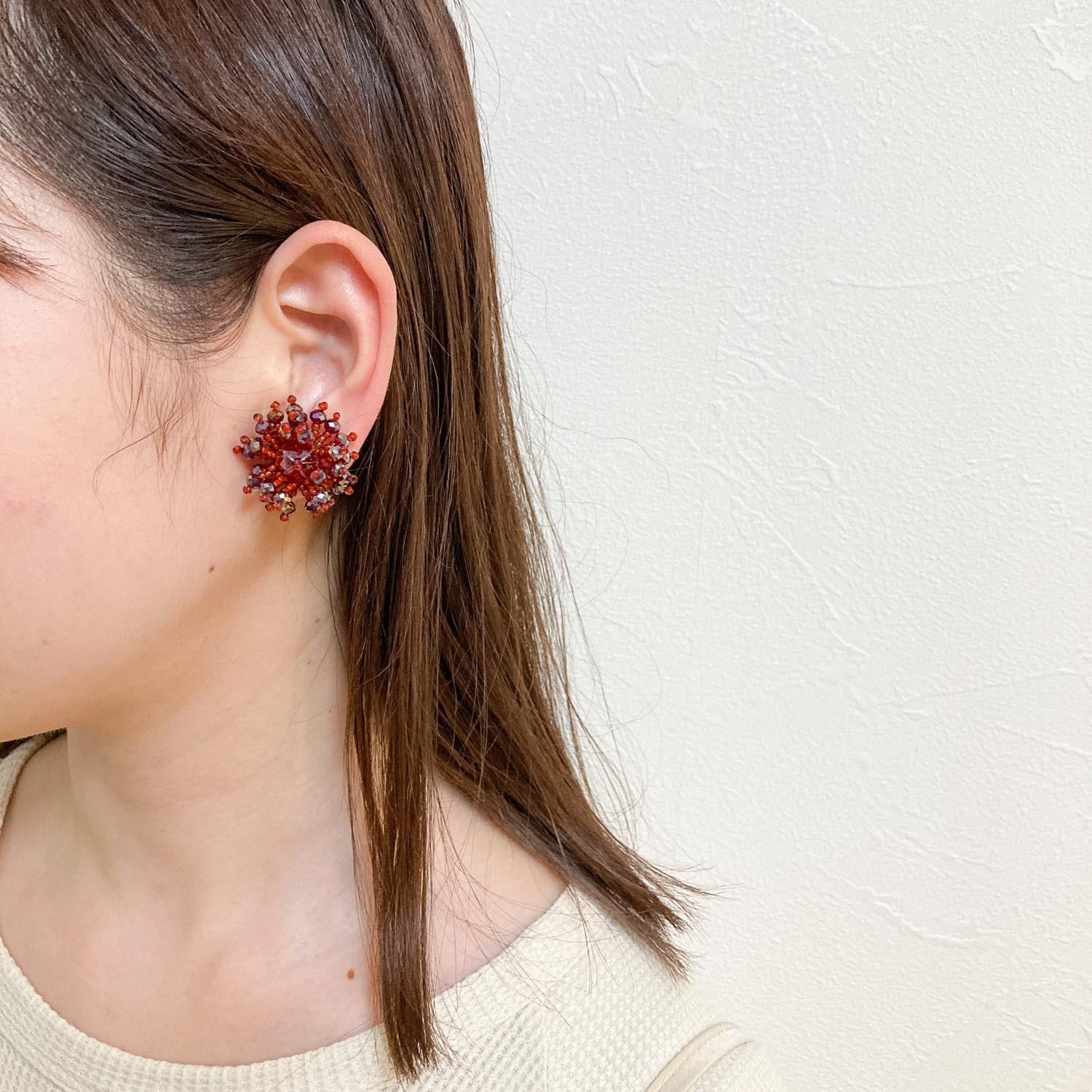 Duaオリジナル 立体お花ビーズワークカボション〈ピアス/イヤリング