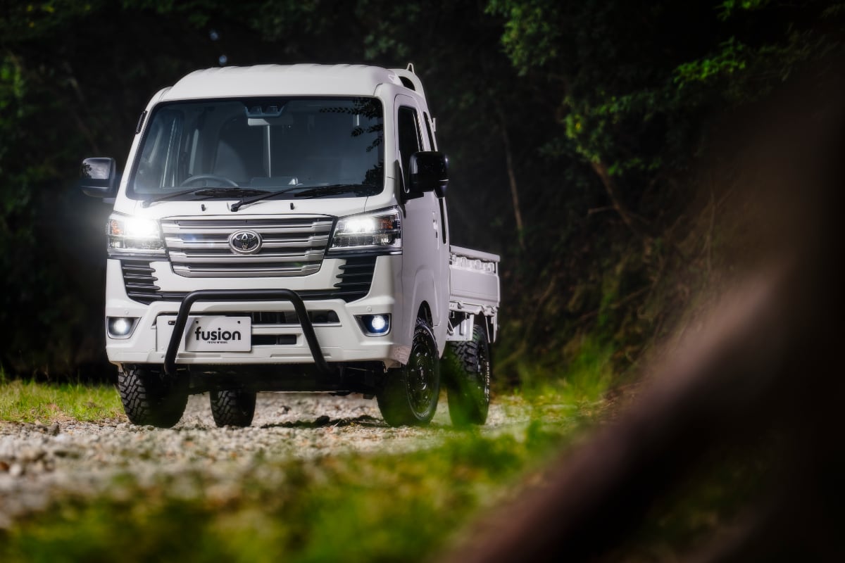 2点セット】フェイスリフトキット + 専用ブルバー ハイゼットトラック