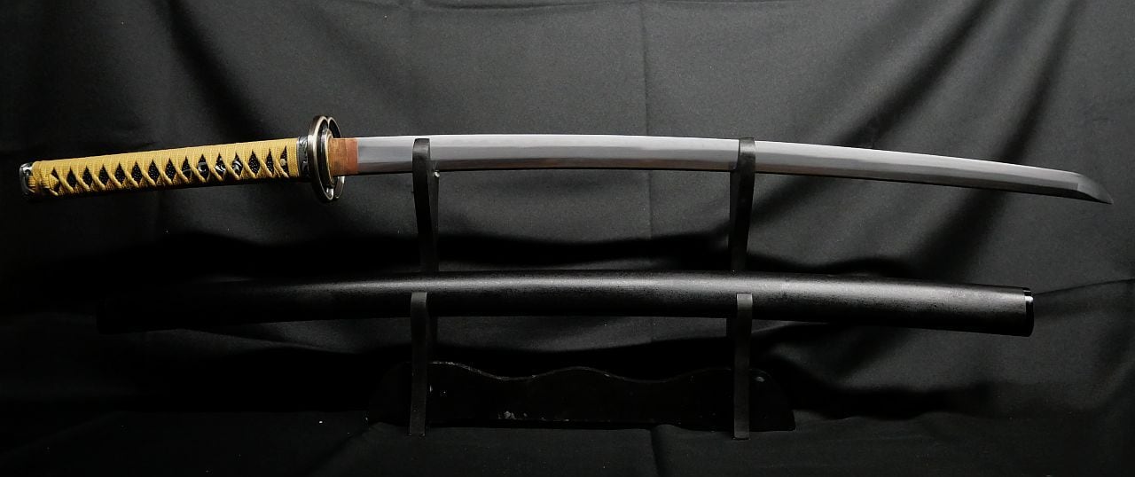 現代刀】無銘(銘消し軍刀) 64cm 750g 元幅約3.1cm 元重 約7.5mm 研磨済