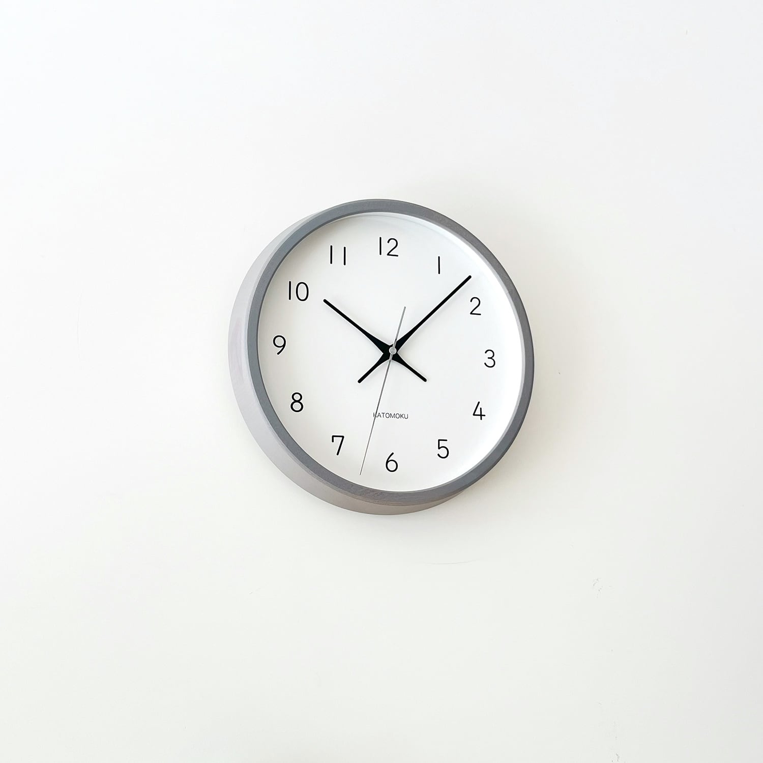 KATOMOKU muku clock 13 グレー km-104GR 掛け時計 | 加藤木工株式会社