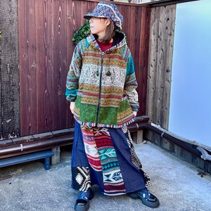 あったかヤクフーディアウター　Ｂ