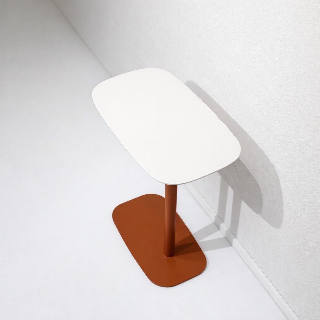 Anonymous Side Table / プロ仕上げ 美品 サイドテーブル ホワイト