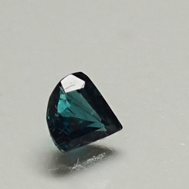 T20-800 ガーネット（カラーチェンジ）　0.20ct