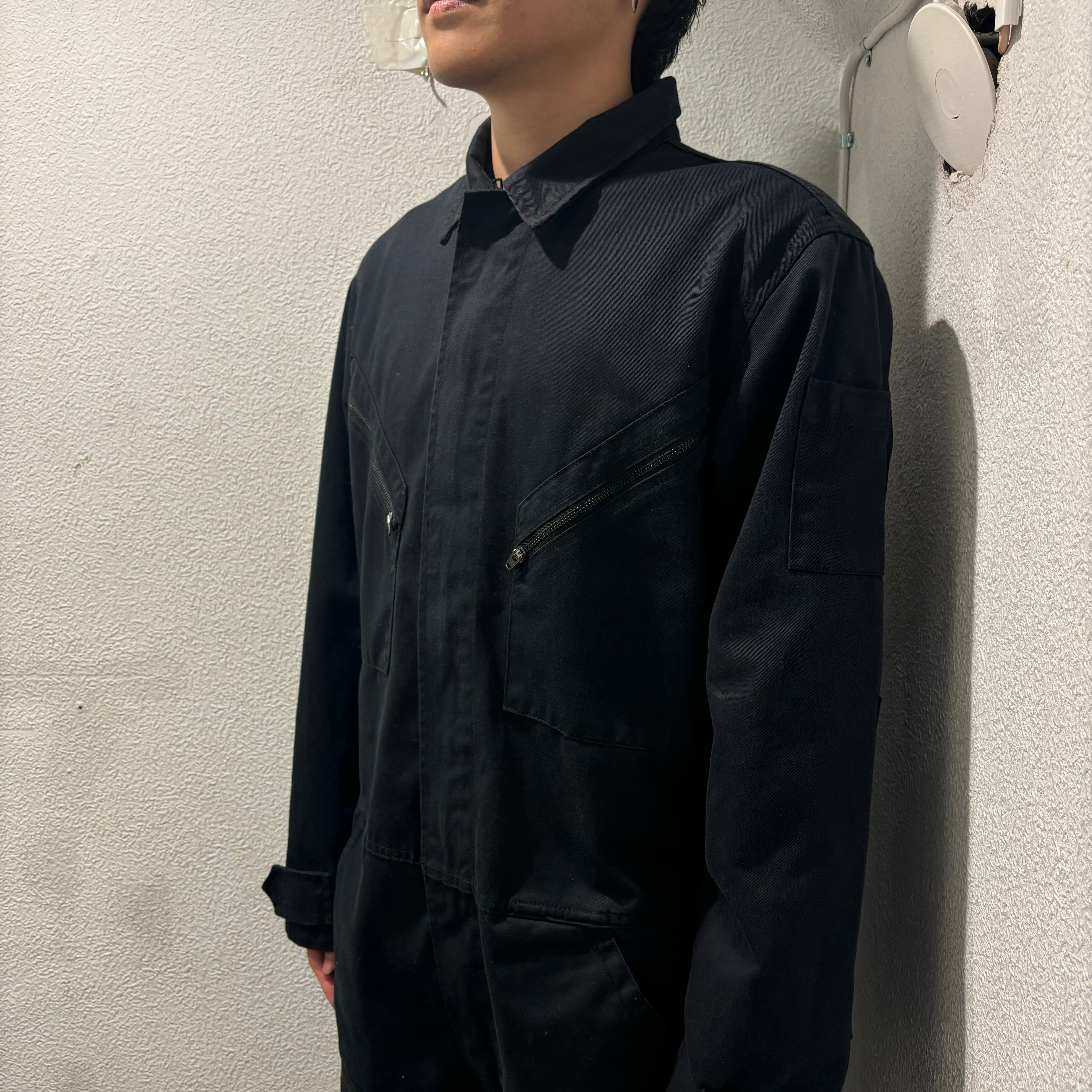 Supreme 黒 ジャンプスーツ