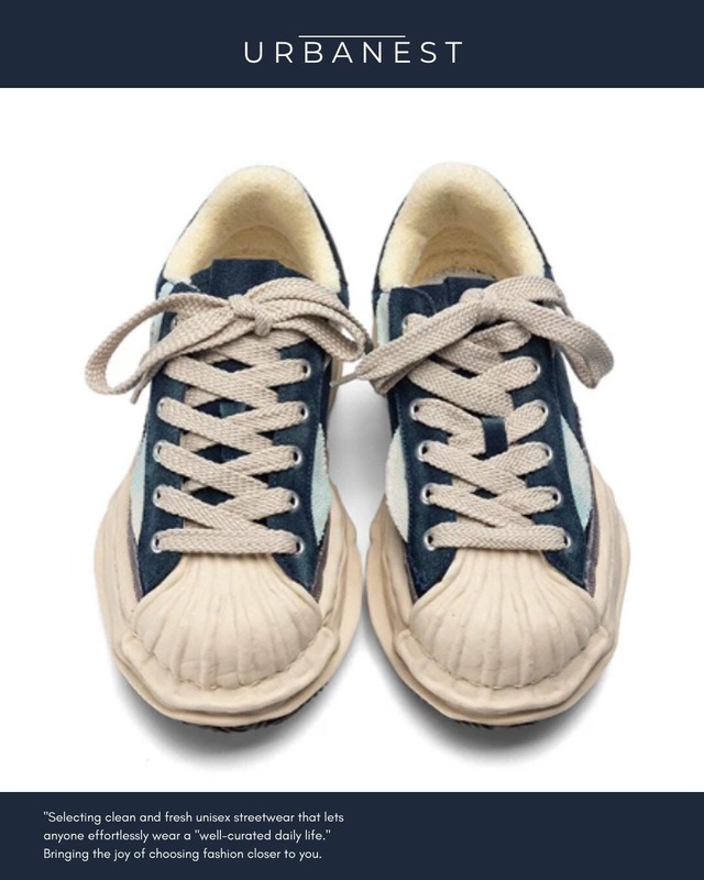 【URBANEST】ボリュームソールシェルトゥ厚底スニーカー 2color UN0059