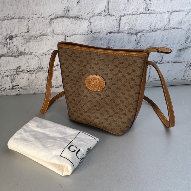 GUCCI グッチショルダーバッグ ブラウン A-9291