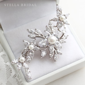 【受注生産品】母の日やフォーマルに*キュービックジルコニアブローチ Helena - ヘレナ