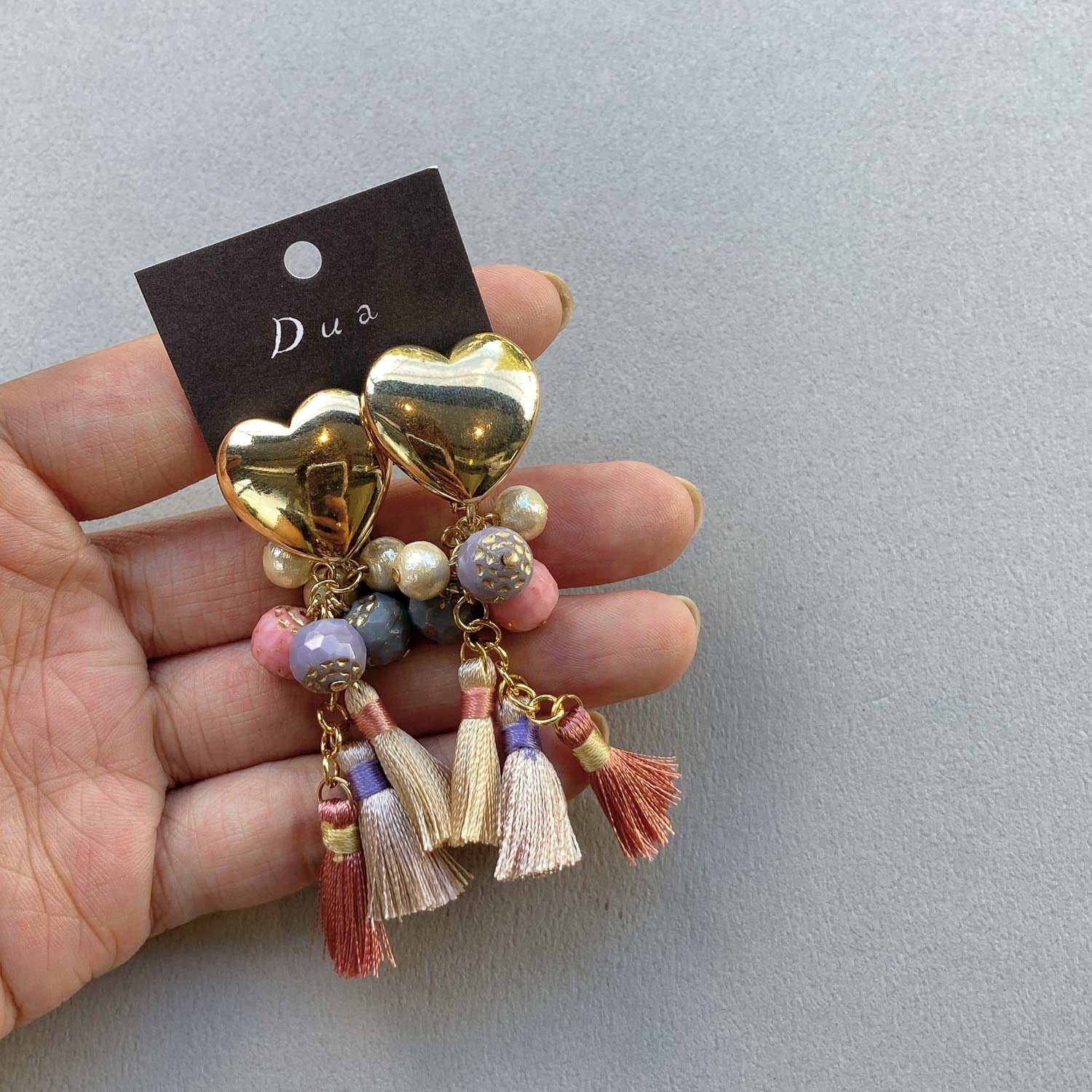 ハートとじゃらじゃらタッセルの〈ピアス/イヤリング〉 | Dua ハートとじゃらじゃらタッセルの〈ピアス/イヤリング〉 | Dua