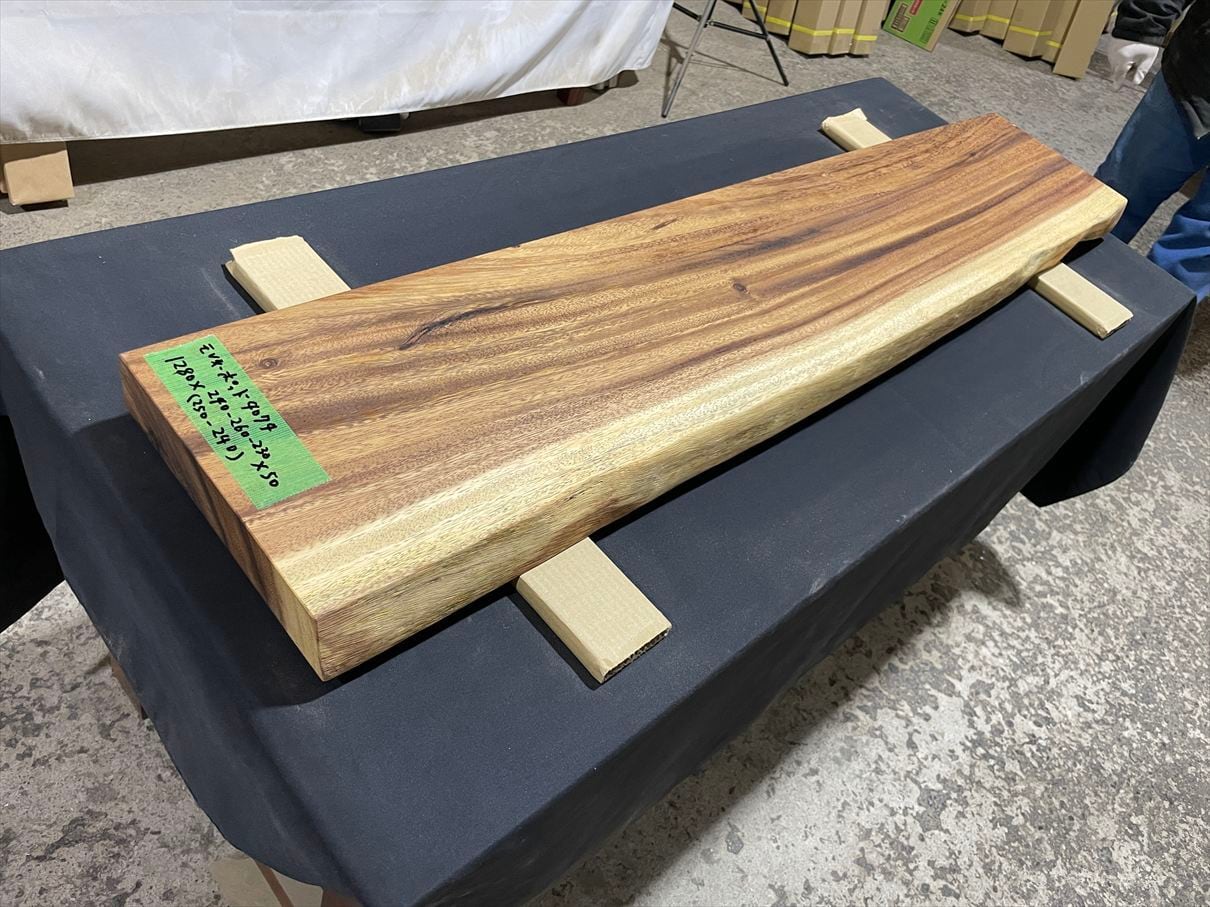 モンキーポッド4074 一枚板無垢 乾燥材 1280x240-260-230x50mm