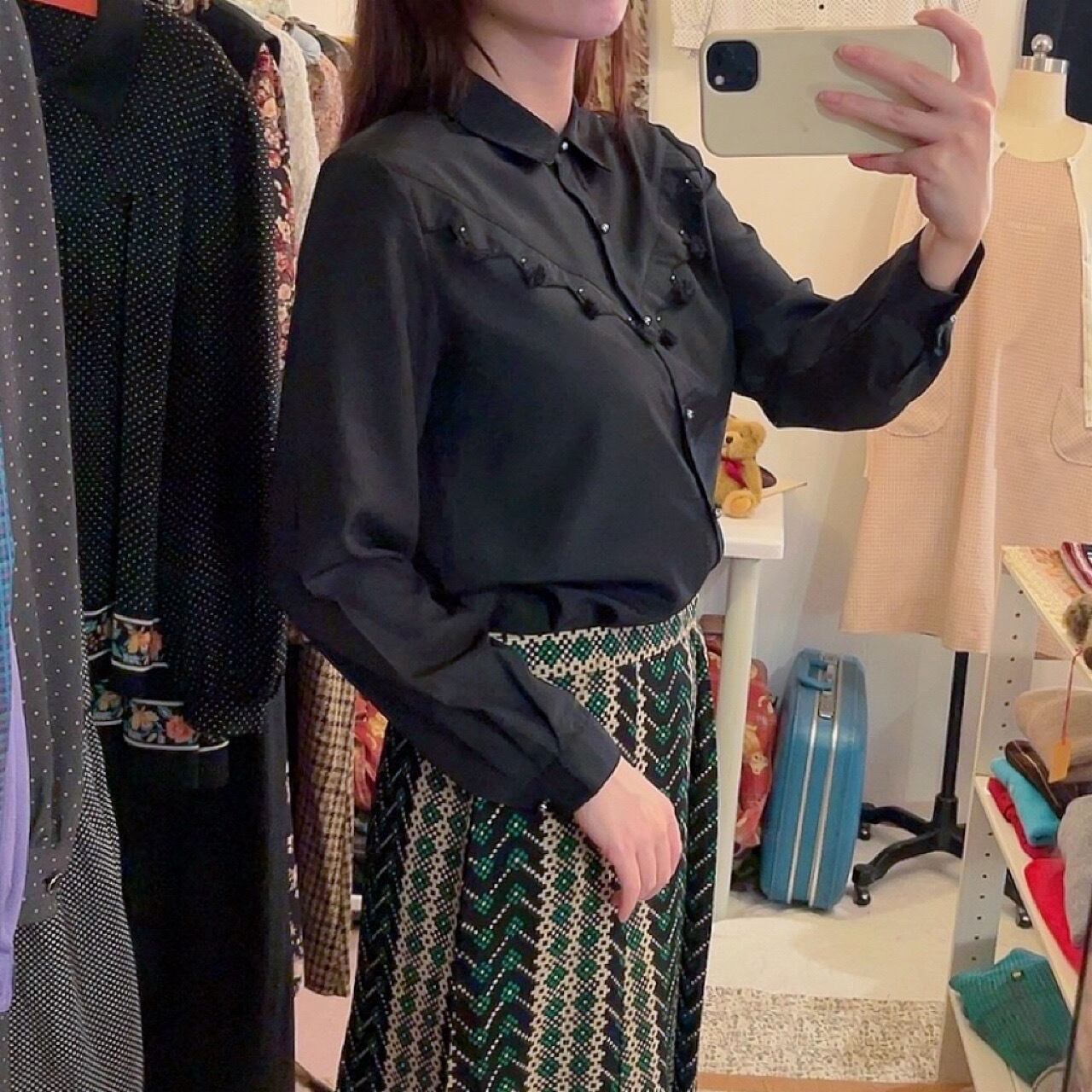 mini tassel black blouse