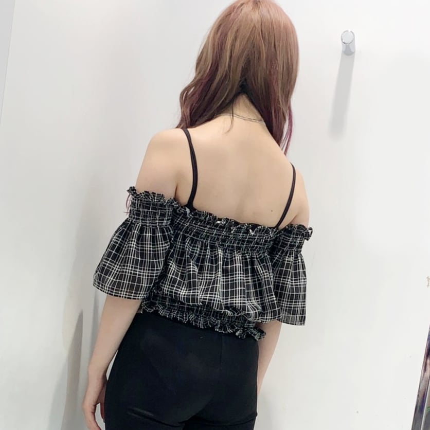 V*a様 CFCL オフショルトップス 70%OFF】ふんわり袖 チェックオフショルトップス(半袖) | VOLCAN&APHRODITE