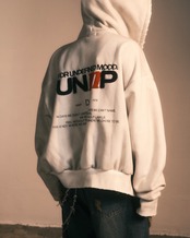 Dust fade hoodie / wht