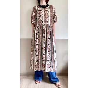 1970s India Rayon High Waisted Dress