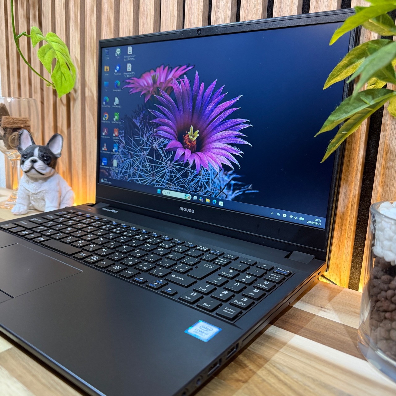 ☘美品☘️メモリ32GB搭載‼️Mouse MPro☘️最高峰i7☘️LTE☘SSD512GB☘️第8世代☘️ノートパソコン